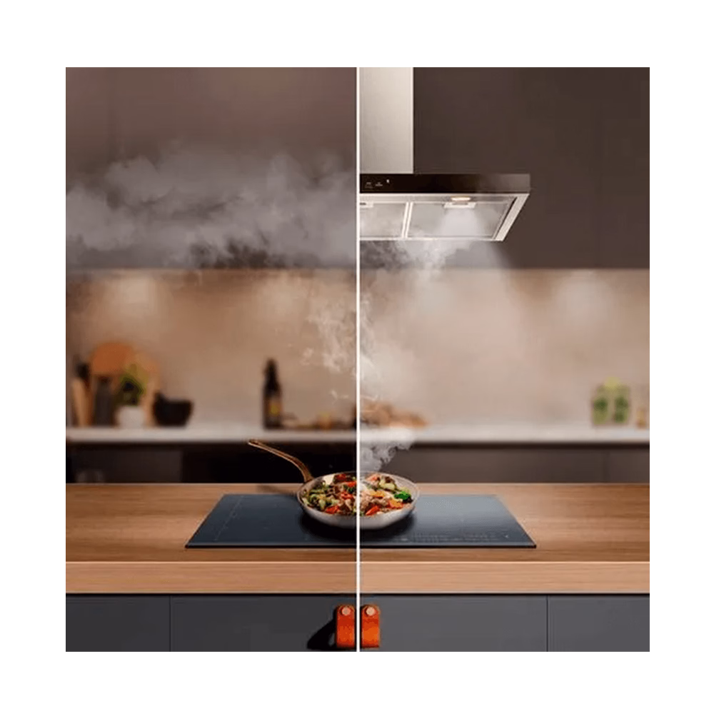 Campana extractora de olores CE6TF 60cm Electrolux en funcionamiento absorbiendo humo, adquiérelo en granhogar