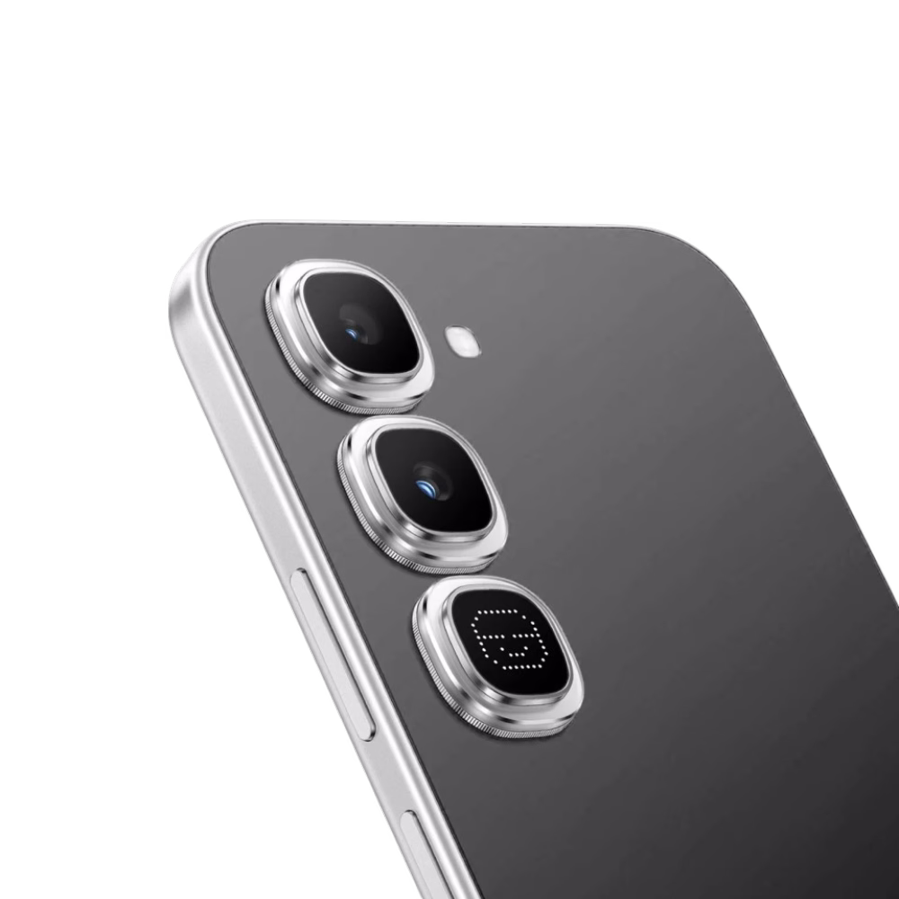 celular Hot 70 Pro 5G 8GB RAM 256GB Infinix acercamiento a las lentes de la cámara encuéntralo en granhogar