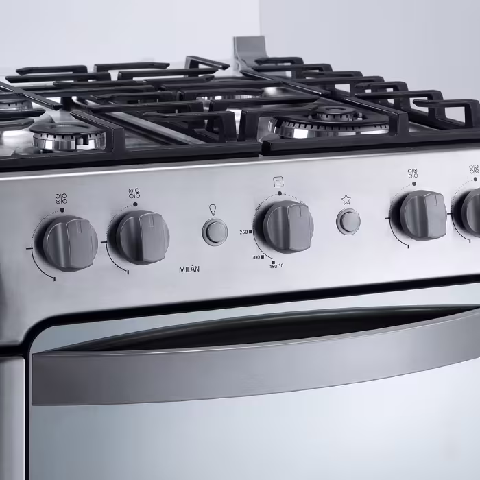 Cocina Milan Zafiro Indurama, 4 quemadores, encendido directo, parrillas de hierro, sistema corta gas, horno con grill a gas y tecnología ReallyClean.