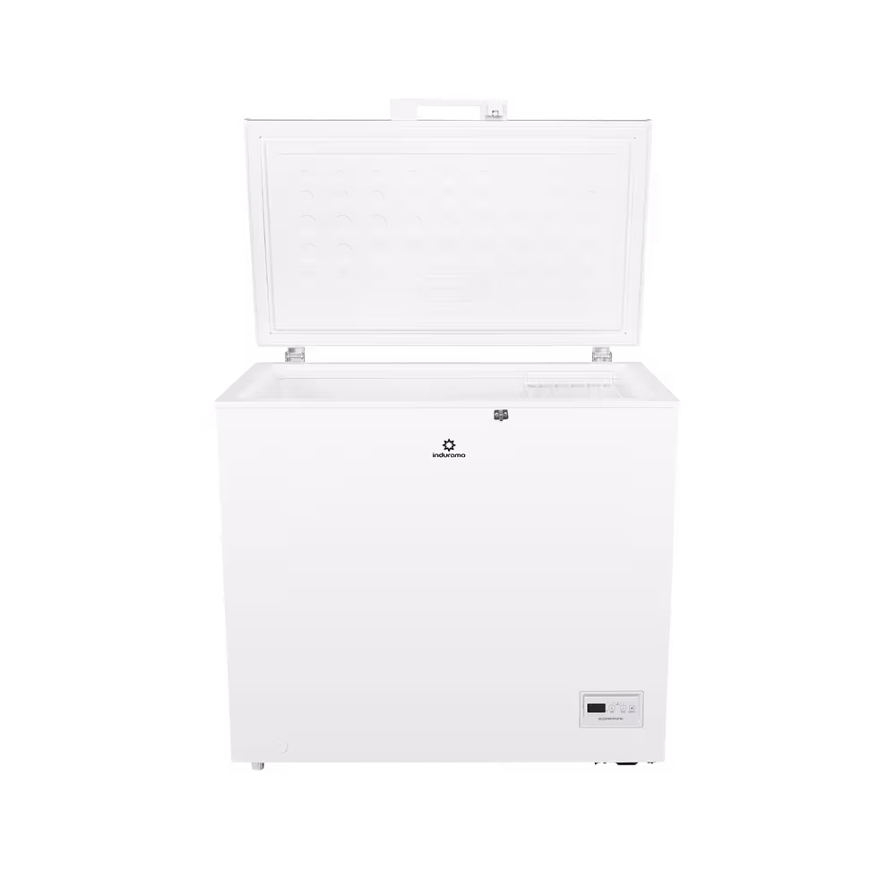 Congelador Indurama CI 199 TM horizontal puerta abierta sin alimentos vista frontal. Encuéntrala en granhogar