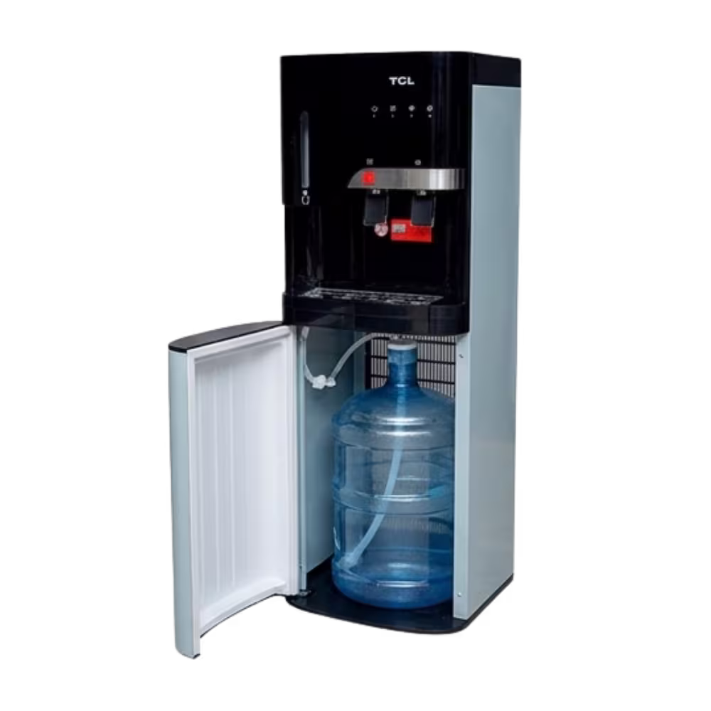 Dispensador De Agua TCL TY-LWYR75T puerta abierta con botellón cargado tres cuartos, adquiérelo en granhogar