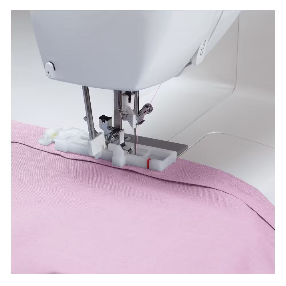 Encuentra la máquina de coser SINGER 6699 con puntadas utilitarias, flexibles, decorativas y el mejor precio solo en Gran Hogar Online.
