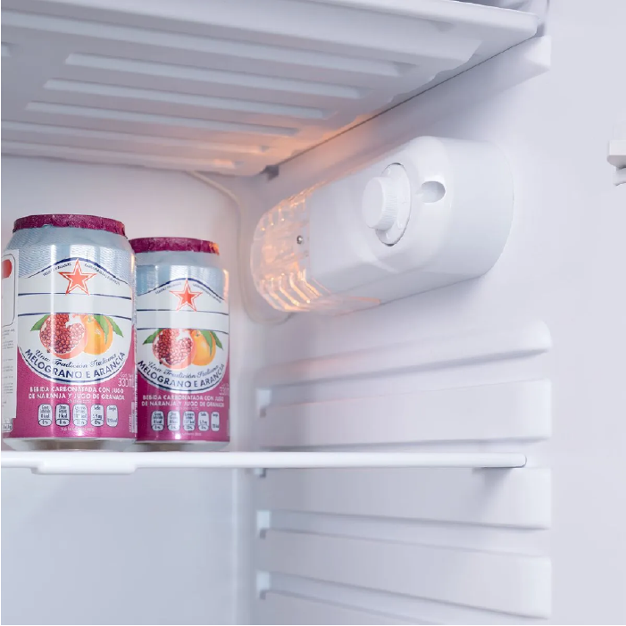 Mantén tus bebidas frías con la Mini Nevera Bar RI-150 129L de Indurama, perfecta para tu hogar con estilo y eficiencia.



