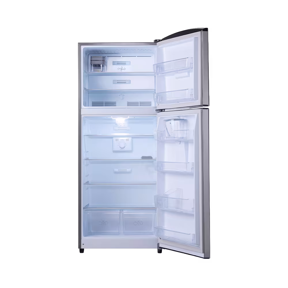 Refrigeradora Indurama RI-580 Quarzo interior vacío con bandejas vista diagonal. Consíguela en granhogar
