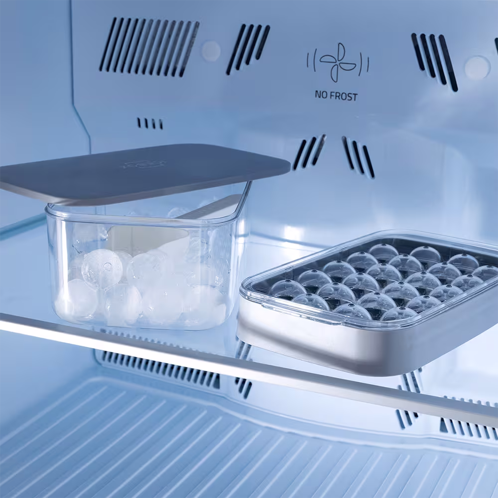 Refrigeradora Indurama RI-475 No Frost Croma sistema de enfriamiento No Frost detalle interior en granhogar