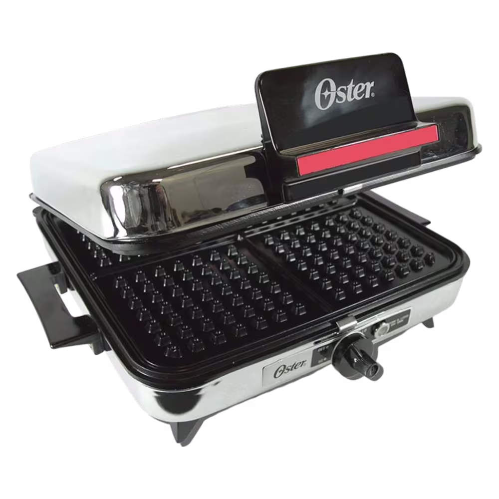 Sanduchera waflera Oster Cg120w-012-000 placas de teflón abiertas vista tres cuartos disponible en granhogar