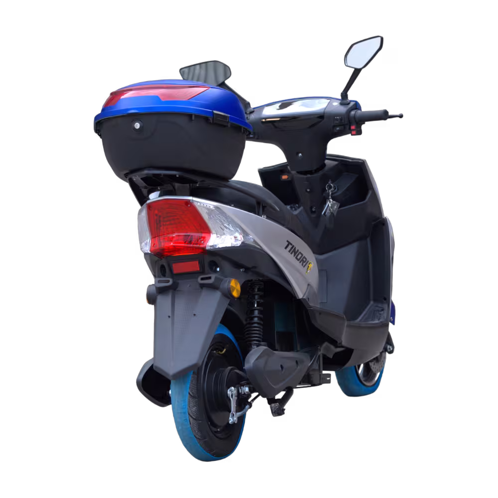 Scooter eléctrica Tinori LL Bat 1500W, potente y ecológica, ideal para la ciudad con batería duradera y conducción silenciosa.