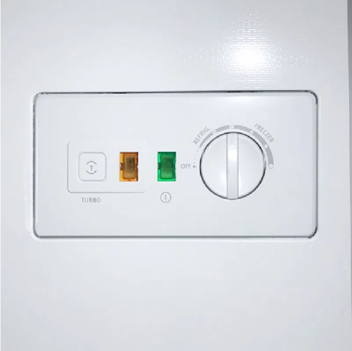 El congelador Electrolux EFCC32A6HQW de 316L ofrece gran capacidad y eficiencia, manteniendo tus alimentos frescos. Ideal para familias grandes.


