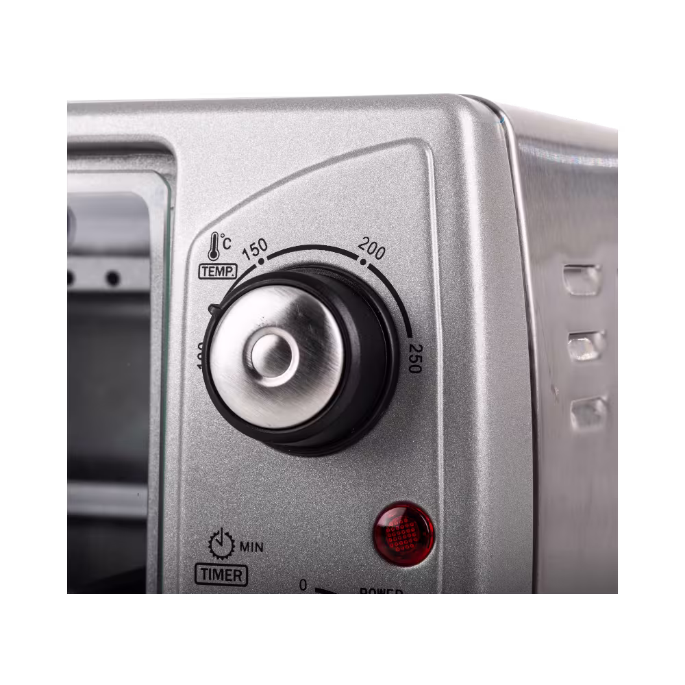Horno tostador Indurama HTI-10L, compacto y eficiente, ideal para tostar, hornear y calentar con rapidez en tu cocina.