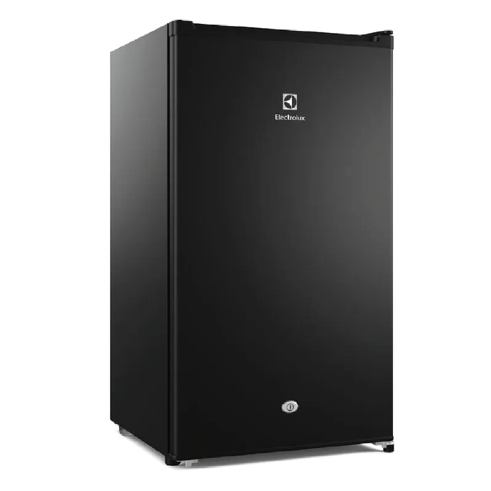 La Mini Nevera Bar ERD090G6HWB 90L Electrolux es compacta y perfecta para mantener tus bebidas frescas en espacios reducidos.