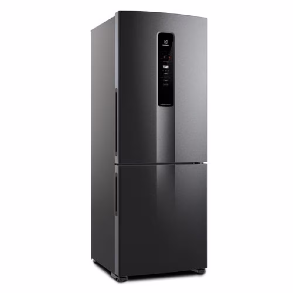 Mantén tus alimentos frescos con el refrigerador Electrolux IB7B. Capacidad de 490 litros y diseño moderno en silver.