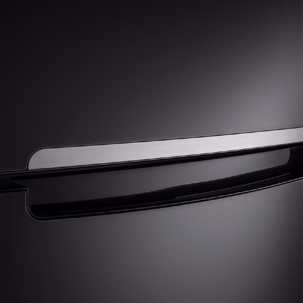 La refrigeradora Indurama RI-480 de 390 litros ofrece eficiencia energética A, compresor inverter y diseño moderno con dispensador de agua.